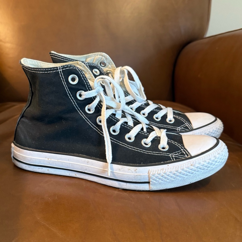 Converse All Star Black and White High-Tops Size 8.5 - Picture 4 of 6